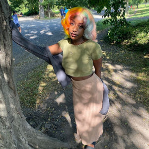 Meet your Posher, Ashley